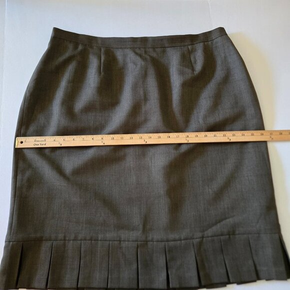 Jones Studio Brownish Gray Pleated Hem Lined Midi Skirt Plus Sz 22W - Picture 7 of 13